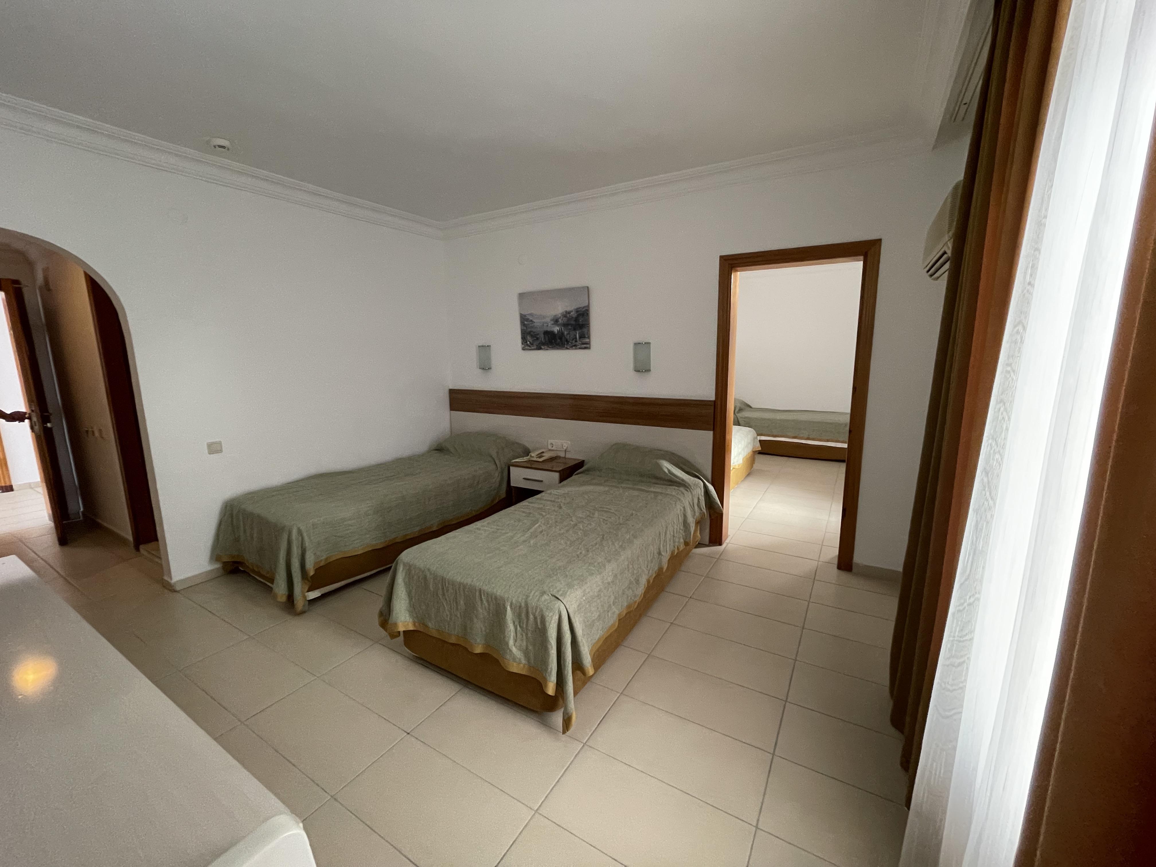 Miray Hotel Kleopatra Аланя Екстериор снимка