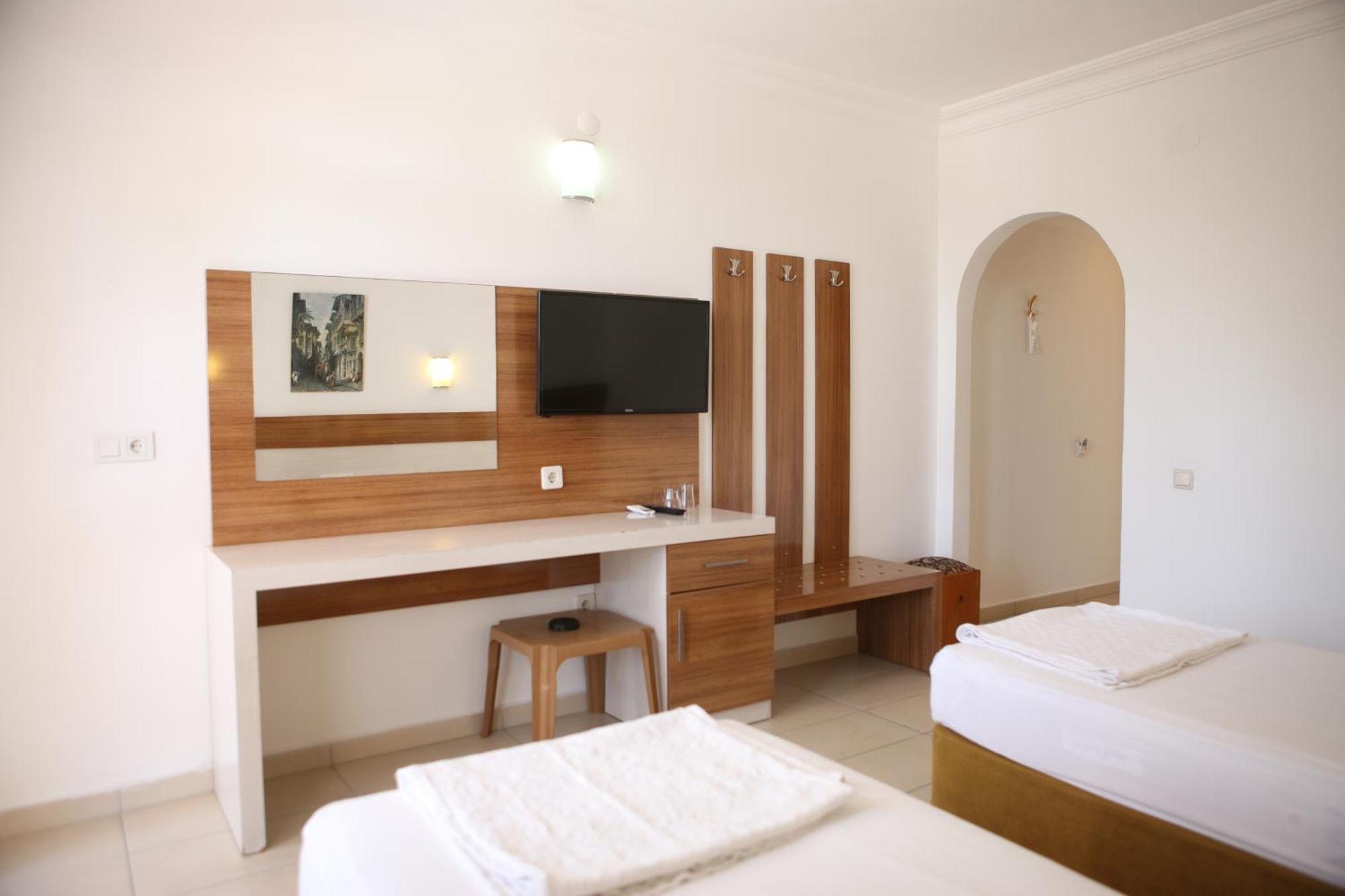 Miray Hotel Kleopatra Аланя Стая снимка