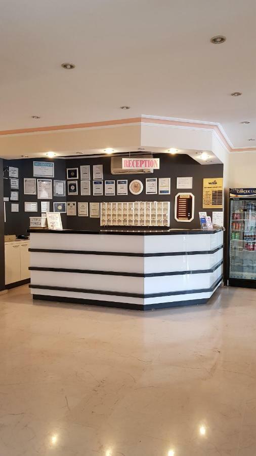 Miray Hotel Kleopatra Аланя Екстериор снимка